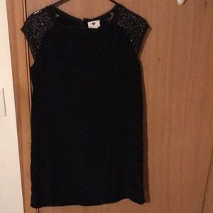 Black dress with golden sleeves
